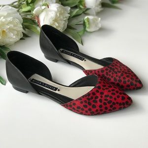 Alice + Olivia Red and Black With Open Center Flats